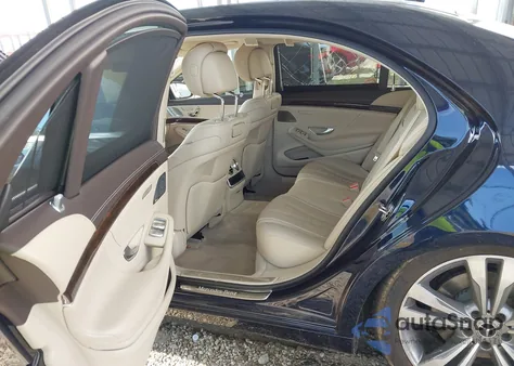 2019 Mercedes-Benz S 560 4Matic z USA, uszkodzony, nr VIN WDDUG8GB7KA441064